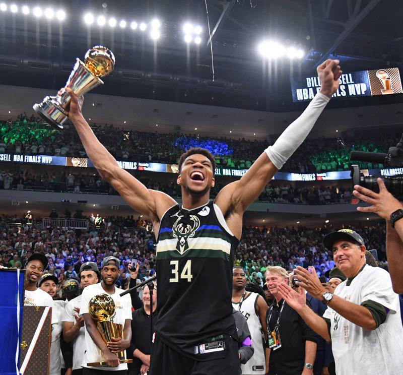 关于蒂姆在雄鹿比赛中领先优势明显,领先优势明显引发热议!气势如虹延续的信息 关于蒂姆在雄鹿比赛中领先优势明显,领先优势明显引发热议!气势如虹延续的信息