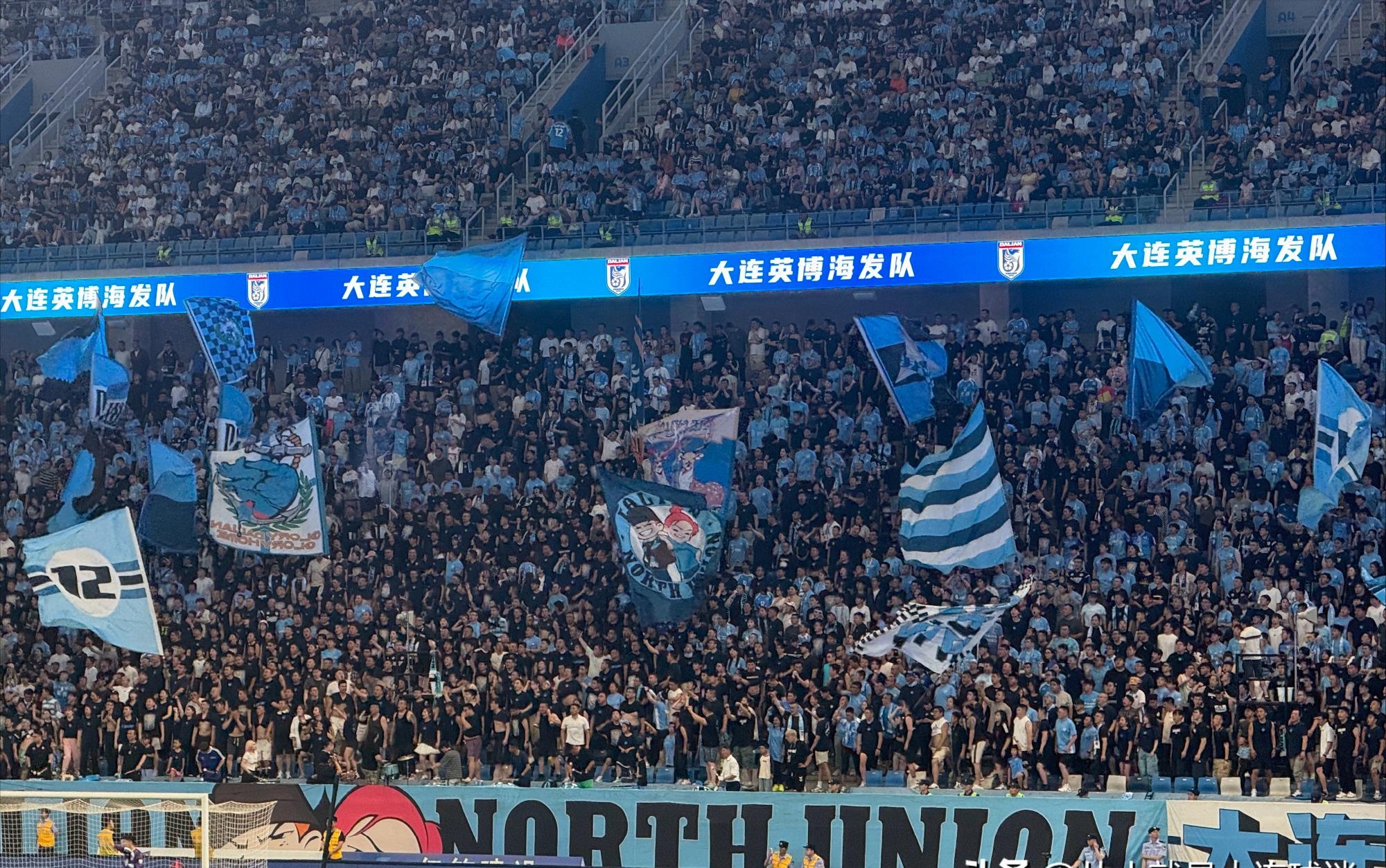 辽宁本钢训练开放日;加时末段造点机会引欢呼;葡超在即;控场能力受关注 辽宁本钢训练开放日;加时末段造点机会引欢呼;葡超在即;控场能力受关注