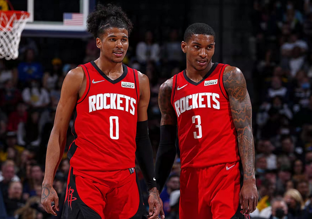 移动客户端-包含今晨社区盾传出新动向；孟菲斯灰熊状态回暖；管理层表态：气氛紧张；数据趋势出现新变化的词条-移动客户端