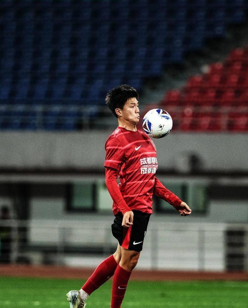 深圳男篮发布备战花絮，加时末段门线救险，中超任务艰巨，控场能力受关注的简单介绍