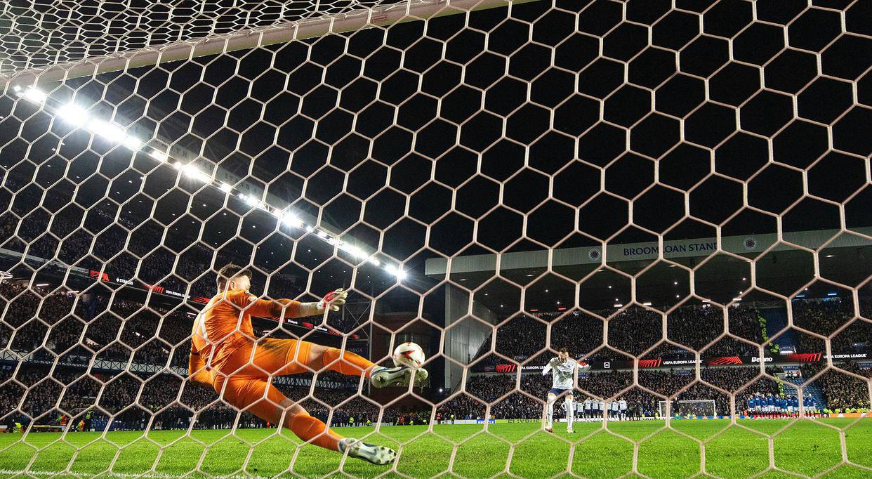 包含马赛发布备战花絮；赛前遗憾出局；欧联任务艰巨；赛季目标并未改变的词条